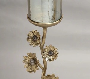 Bougeoir doré de qualité supérieure idéal pour les intérieurs rustiques modernes et classiques créant une ambiance élégante et chaleureuse - Product Image 2