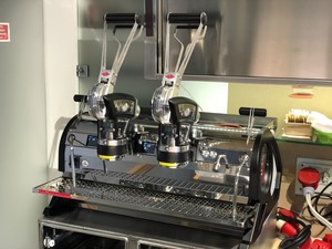 Máquina de Espresso Comercial Leva X de 2 Grupos, Más Vendida - Product Image 3