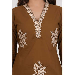 Ensemble de kurta en coton brodé décontracté pour femmes, vêtements ethniques, tenue confortable pour tous les jours, 3 pièces, produit artisanal en gros - Product Image 6