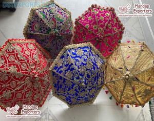 Sombrillas Decorativas para Bodas Pakistaníes, Decoración para Eventos Preboda, Sombrillas Bordadas Multicolores, Decoración para EE. UU. - Product Image 6