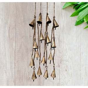 Mango Gifts Campanilla de Viento Rústica de Hierro con 4 Campanas Vintage en Forma de Cono de 48 cm, Colgante, Relajante, Tranquilizador, Adorno para Jardín, Lote - Product Image 3