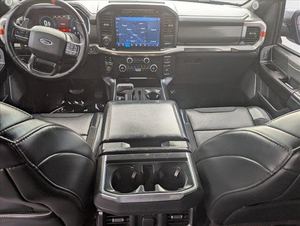 Ford F-150 Raptor SuperCrew 2021, 4WD, Asientos de Cuero, Caja de Cambios Automática, Cámara Trasera, Portaequipajes de Aluminio, Neumáticos R17, Gasolina, Usado - Product Image 4