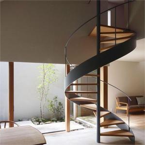 Elegante Escalera <span class=keywords><strong>de</strong></span> Caracol Interior con <span class=keywords><strong>Diseño</strong></span> Helicoidal, Estructura <span class=keywords><strong>de</strong></span> Acero y Peldaños <span class=keywords><strong>de</strong></span> Madera Sólida para Interiores <span class=keywords><strong>de</strong></span> Lujo - Product Image 4