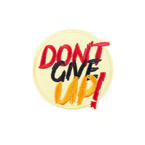 Écussons thermocollants brodés personnalisés les plus populaires pour chapeaux et vêtements Écussons à coudre à bas quantité minimale de commande fabriqués en usine - Product Image 5