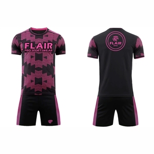 Uniformes de Fútbol Personalizados de la Mejor Calidad, Transpirables y Cómodos, Servicio OEM, para Adultos, Hombres, Jugadores, Pantalones Cortos Impermeables - Product Image 6