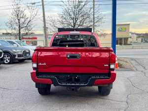 Tacoma SR V6 2022, Doble Cabina, 4x4, Volante a la Izquierda, Automático, Cuero, Sistema de Navegación R18, Paquete Deportivo/Carretera, Llantas de Aleación - Product Image 4