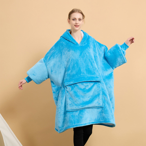 Manta de Sherpa de Poliéster con Capucha, Sudadera Manta Extra Grande para el Invierno - Product Image 1