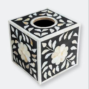 Porte-mouchoir artistique en incrustation d'os avec porte-mouchoir en incrustation d'os fait à la main en nacre durable par artisanat en croissant - Product Image 1