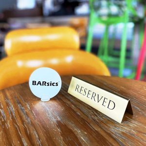 Letrero de Mesa Reservada - Letrero de Asientos para Boda de Doble Cara con Soporte Tipo Carpa - Product Image 3