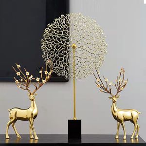 Juego de Esculturas de Ciervos Chapadas en Oro, Estatua de Animal Moderna para Decoración de Mesa, Sala de Estar u Oficina, Diseño Artístico Contemporáneo - Product Image 1