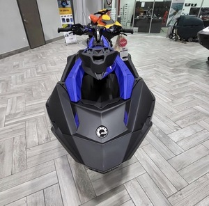 Lancha de Lujo con Motor Eléctrico de 1400cc, Jetski Fuera de Borda de 4 Tiempos en Venta - Product Image 3