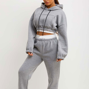 Conjunto Deportivo Unisex de Sudadera con Capucha Extra Grande de Algodón Grueso y Pantalones Jogger - Product Image 1