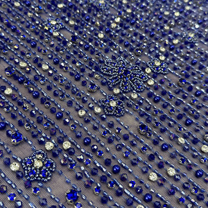 Nouveau tissu de mariée bleu de vente rapide de cristal chaud de tissu non tissé de 2023 pour le fabricant de tissu fait à la main de mariage de l'Inde - Product Image 1