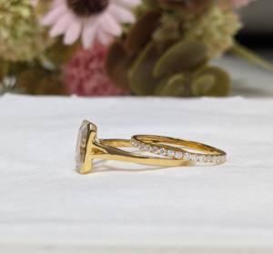 Bague sertie de diamants de laboratoire taille radiant de 2 carats avec bande assortie, ensemble de mariage en or jaune massif 10K/14K/18K, cadeau de la Saint-Valentin - Product Image 3