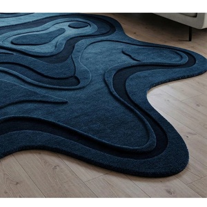 Tapis en Laine Fait Main sur Mesure Bleu Marine Profond de Forme Irrégulière, Tufté à la Main, au Design Abstrait Haut de Gamme pour Chambre d'Enfant et Tapis de Salon - Product Image 3