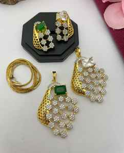 จี้ CZ ทันสมัยพร้อมโซ่สำหรับผู้หญิงชุดสร้อยคอจี้ดีไซน์แตกต่างกันเหมาะสำหรับงานปาร์ตี้และชุดลำลองคุณภาพระดับพรีเมียม - Product Image 6