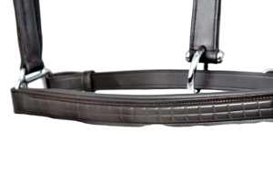 Licol pour cheval en cuir de vache de qualité supérieure avec des accessoires en acier inoxydable robustes, idéal pour les écuries de courses et les cavaliers - Product Image 4