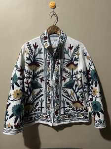 Chaqueta Bordada Suzani, Ropa Exterior Étnica de Algodón Floral Hecha a Mano, Abrigo de Moda Tribal Boho Vintage para Mujer, Exportadores al por Mayor - Product Image 3