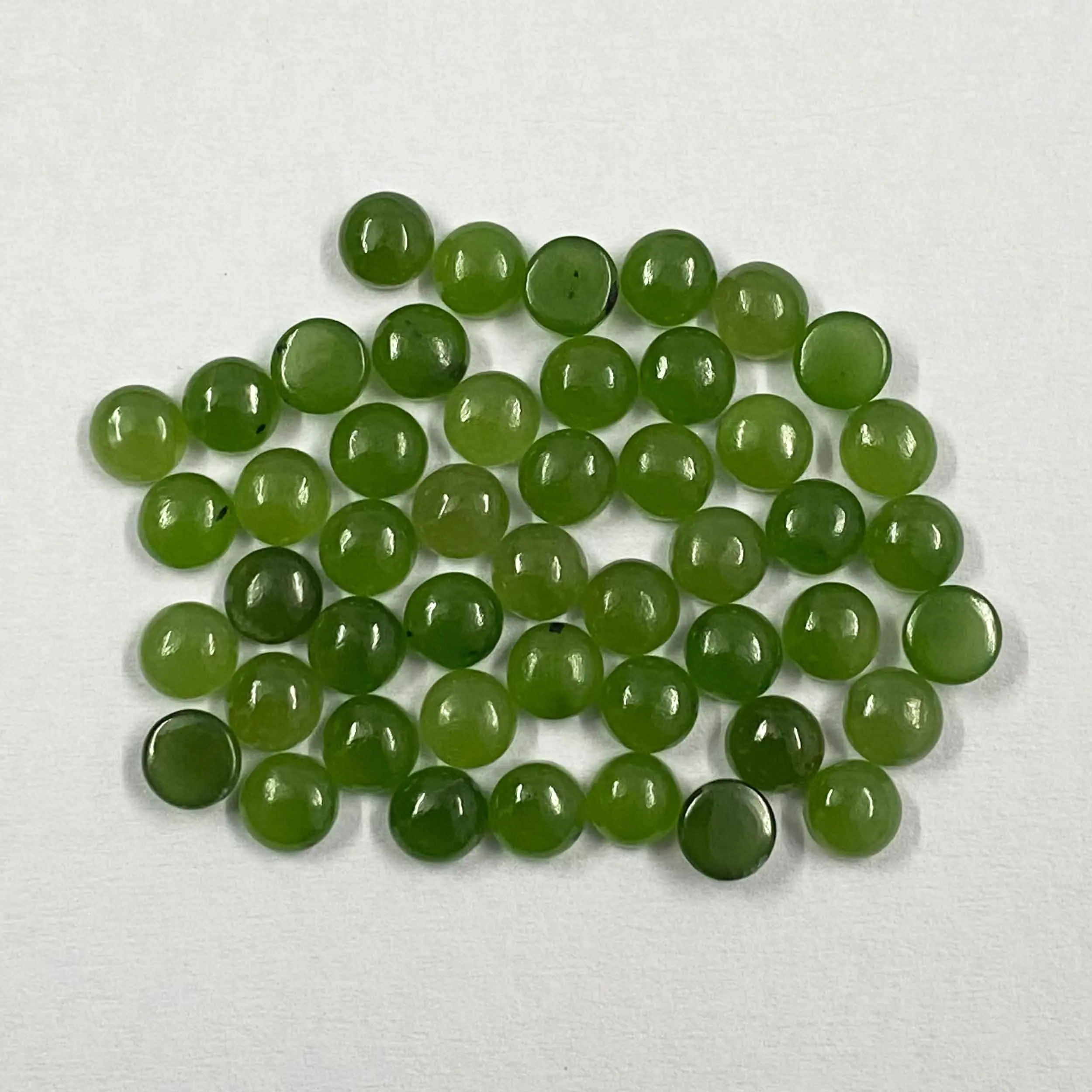 Pronto para enviar 100% natural 5mm nephrite jade redondo cabochões soltos pedras preciosas à venda no atacado