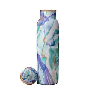 Bouteille d'eau de bonne qualité en cuivre pur pour la salle de sport de bureau et le yoga Bouteilles d'eau en cuivre ayurvédiques étanches - Product Image 5