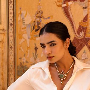 Ensemble collier et boucles d'oreilles Gajaah en argent 925 plaqué or, design couronne, diamants Polki, rubis et émeraudes, pour femmes, occasions spéciales - Product Image 2