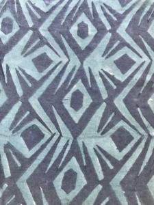 ผ้าฝ้ายพิมพ์ลายด้วยมือ ลายเรขาคณิตชนเผ่า โทนสีครามและสีเทา - Product Image 2