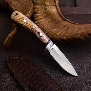 Cuchillo de Caza de Acero Hecho a Mano con Mango de Cuerno de Carnero Natural, Cuchillo de Desollado Personalizado con Funda de Cuero, Acero 1095 de Grado Industrial - Product Image 4