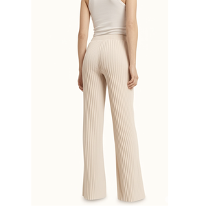 Nouveau haut 100% polyester ODM/OEM pantalon court plissé à jambe large pour femmes pantalon tissé avec une ceinture élastique du Vietnam - Product Image 1