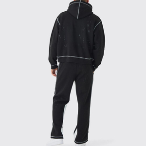 Wholesale Supplier Custom Logo Printed Winter Hooded Men's Casual Tracksuits Premium Quality Stylish Street Wear Tracksuits - Product Image 3