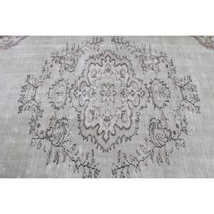 Tapis turc 5,3 x 8,5 pieds, tapis vintage à bordures blanches en laine - Product Image 5