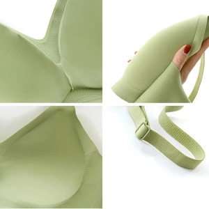 Chaleco deportivo para mujer Con pechos grandes que muestra un sujetador push up de tamaño pequeño sujetador fino sin costuras sin cables Sujetador de encaje retráctil - Product Image 4