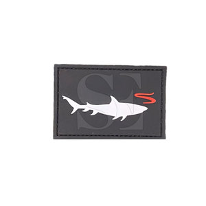 Conception de logo personnalisé OEM Écussons tissés brodés Nouveau coeur 3D PU PVC Tissu pour vêtements Fer à repasser personnalisé à coudre pour chapeaux - Product Image 3