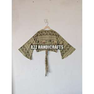 เสื้อครอปแขนกระดิ่งรีไซเคิลสำหรับผู้หญิงเสื้อผูกคอวีลึกเสื้อครอปผ้าไหมลำลองชุดปาร์ตี้ฤดูร้อน - Product Image 6