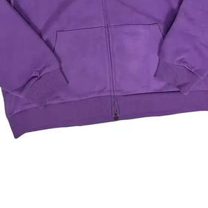 Sudadera con Capucha Resistente para Invierno, con Bordado y Estampado Personalizado, 100% Algodón, Diseño con Bolsillo, MOQ Bajo de 8 Piezas - Product Image 4