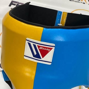 Ensemble de sparring de qualité supérieure avec logo personnalisé, rose doré, pour entraînement professionnel de Muay Thai, comprenant protège-tête, protège-glandes et gants de boxe - Product Image 6