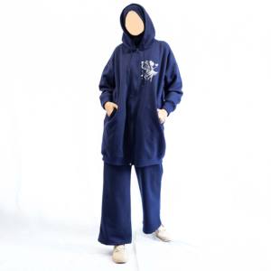 Vêtements islamiques pour femmes de haute qualité, robe courte avec hijab intégré, sweat à capuche modeste, tissu tricoté pour la saison hivernale, devant - Product Image 5