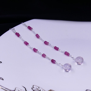 Boucles d'oreilles pendantes ajustables plaquées or minimalistes avec quartz, tendance, pour mariage, fiançailles et charme éternel, à porter au quotidien entre amies - Product Image 5