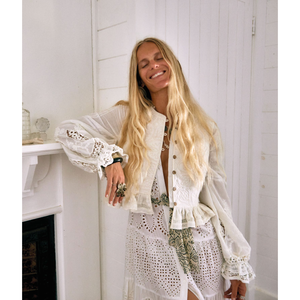 Gilet Sandro en tissu Tesela ivoire, vêtement d'extérieur élégant - Product Image 1