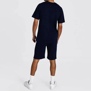 Venta al por mayor de 2 piezas de algodón para hombre conjuntos de verano Casual Streetwear conjuntos cortos para los hombres personalizados de verano deporte conjunto de dos piezas - Product Image 2