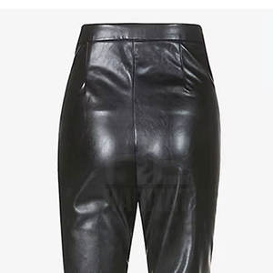 Pantalones de cuero elegantes para mujer, diseño ajustado, material cómodo y duradero para uso diario - Product Image 4