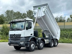 Camion tracteur diesel Mercedes-Benz Arocs 4142 8X4 Euro 6, transmission manuelle, capacité de charge 31-40T, conduite à gauche, neuf - Product Image 5
