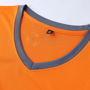 Ensemble d'uniformes de basket-ball respirant hommes maillot sans manches à séchage rapide et short assorti maillot et short de basket-ball - Product Image 3