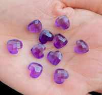 Perles de pierre de pierres précieuses Briolette en forme de coeur d'améthyste à facettes violettes naturelles pour la fabrication de bijoux et l'artisanat