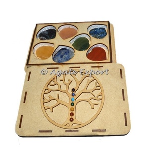 Caja de Meditación Bohemia de Cristales Personalizados al por Mayor, Juego de 7 Piedras de Chakra, Juego de Discos Grabados de Ágata con Caja de Regalo, Natural - Product Image 2