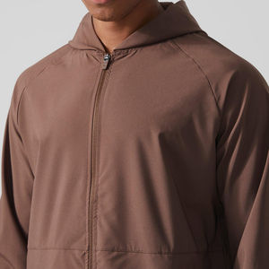 Veste Softshell Imperméable Personnalisée pour Homme en Toile Enduite Respirante Séchage Rapide Légère à Capuche Coupe-Vent pour Entraînement en Extérieur et Salle de Sport - Product Image 4