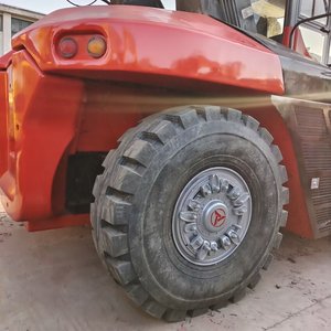 SANY SRSC45C30 usado REACH stacker SANY reachstacker buen estado en stock precio barato precio bajo horas bajas Kalmar Fantuzzi - Product Image 5