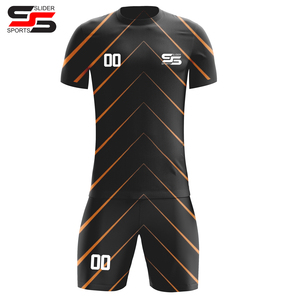 Vente en gros de maillots de football 100% polyester pas cher sublimation kits uniformes de football pour hommes personnalisés ensemble de vêtements de football avec logo - Product Image 1