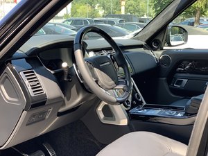 รถยนต์ Range Rover Autobiography สีดำ 4x4 SUV ระดับหรู ใช้งานน้อย สภาพดี พร้อมออปชั่นครบ ระบบเกียร์อัตโนมัติ รถ VIP สำหรับส่งออกทั่วโลก - Product Image 3