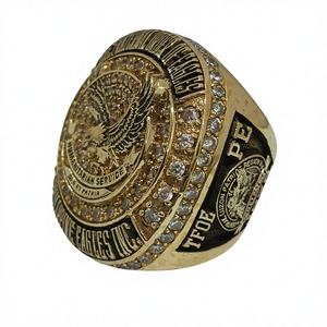 Bague de fraternité moderne personnalisée |   Bague personnalisée avec lettre grecque |   Options en laiton - Product Image 3