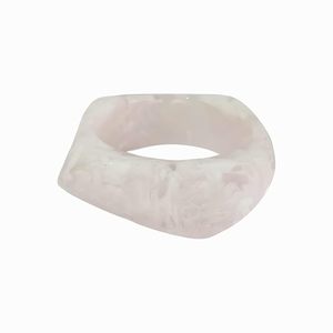 กำไลเรซิ่นลายหินอ่อนหลากสีสัน งานแฮนด์เมด ชุดสีชมพู ดำ และขาว ขนาดผสม ผิวคริสตัล ผลิตจากอินเดีย - Product Image 4